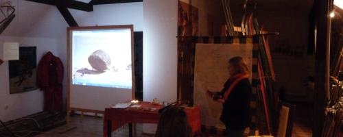 Ponad dwugodzinna podróż po Indiach Ponad dwugodzinna podróż po Indiach