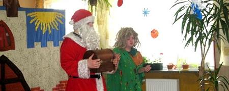 Bajka o błędnym rycerzu i o Świętym Mikołaju Bajka o błędnym rycerzu i o Świętym Mikołaju