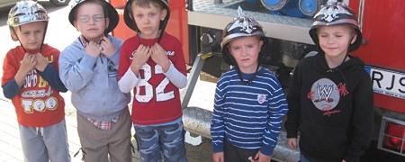 Spotkanie ze strażakami z OSP w Cieklinie Spotkanie ze strażakami z OSP w Cieklinie