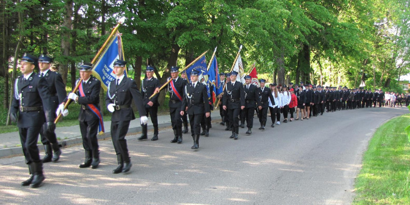 Gminne Obchody Patrona Strażaków św. Floriana - Gmina Dębowiec Gminne Obchody Patrona Strażaków św. Floriana - Gmina Dębowiec