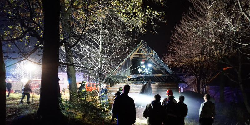 Pożar drewnianego domu w Dobryni Pożar drewnianego domu w Dobryni