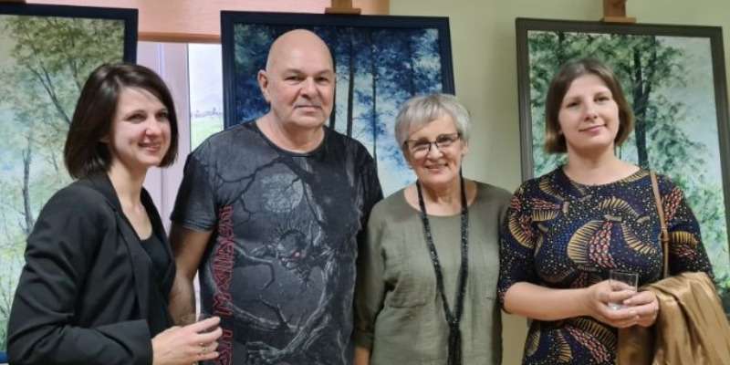 Wystawa malarstwa Krystyny Kuźniarskiej otwarta Wystawa malarstwa Krystyny Kuźniarskiej otwarta