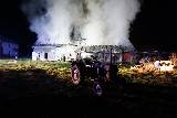 Pożar budynku gospodarczego w Cieklinie. Zwierzęta uratowane