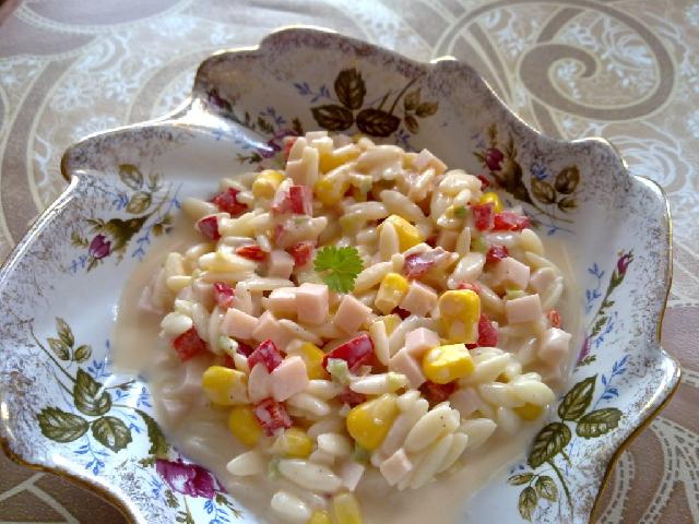 Sałatka z makaronem ryżowym (od Ani) Sałatka z makaronem ryżowym (od Ani)